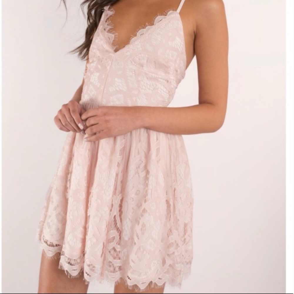 Rose - Blush pink lace short dress •  TOBI